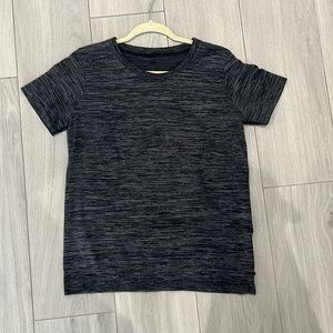 Lululemon top swiftly